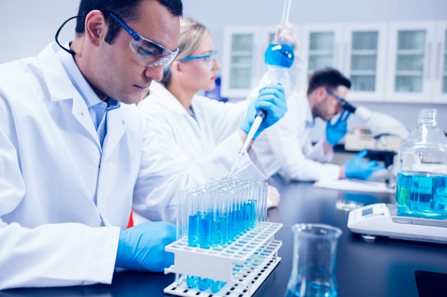 Métabolome : Une équipe de Scripps Research Institute en Californie a étudié le métabolome, ensemble de petites molécules (lipides, glucides, etc.), les métabolites, présentes dans le plasma sanguin. Psychologie : Selon une grande analyse génétique menée par l'Université d'Exeter et l'université d'Australie méridionale, c'est l'impact psychologique du surpoids qui provoque la dépression et non l'inverse.