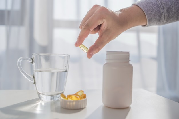 Méconnus, les risques nutritionnels post-chirurgie de l’obésité ne sont pas sans conséquences pour la santé. Les déficiences en vitamine D sont réelles et réclament un suivi permanent. De nouvelles technologies sont mises au point pour veiller à cet équilibre et accompagner le patient dans son parcours de soins.