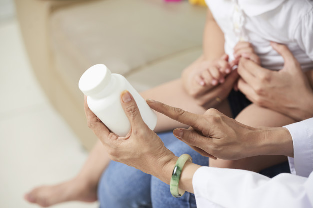 Dans une étude menée sur près de 15 000 enfants américains, les chercheurs de la Clinique Mayo ont constaté que l’exposition précoce aux antibiotiques est associée à l’apparition de plusieurs maladies ou affections, allant des allergies à l’obésité.