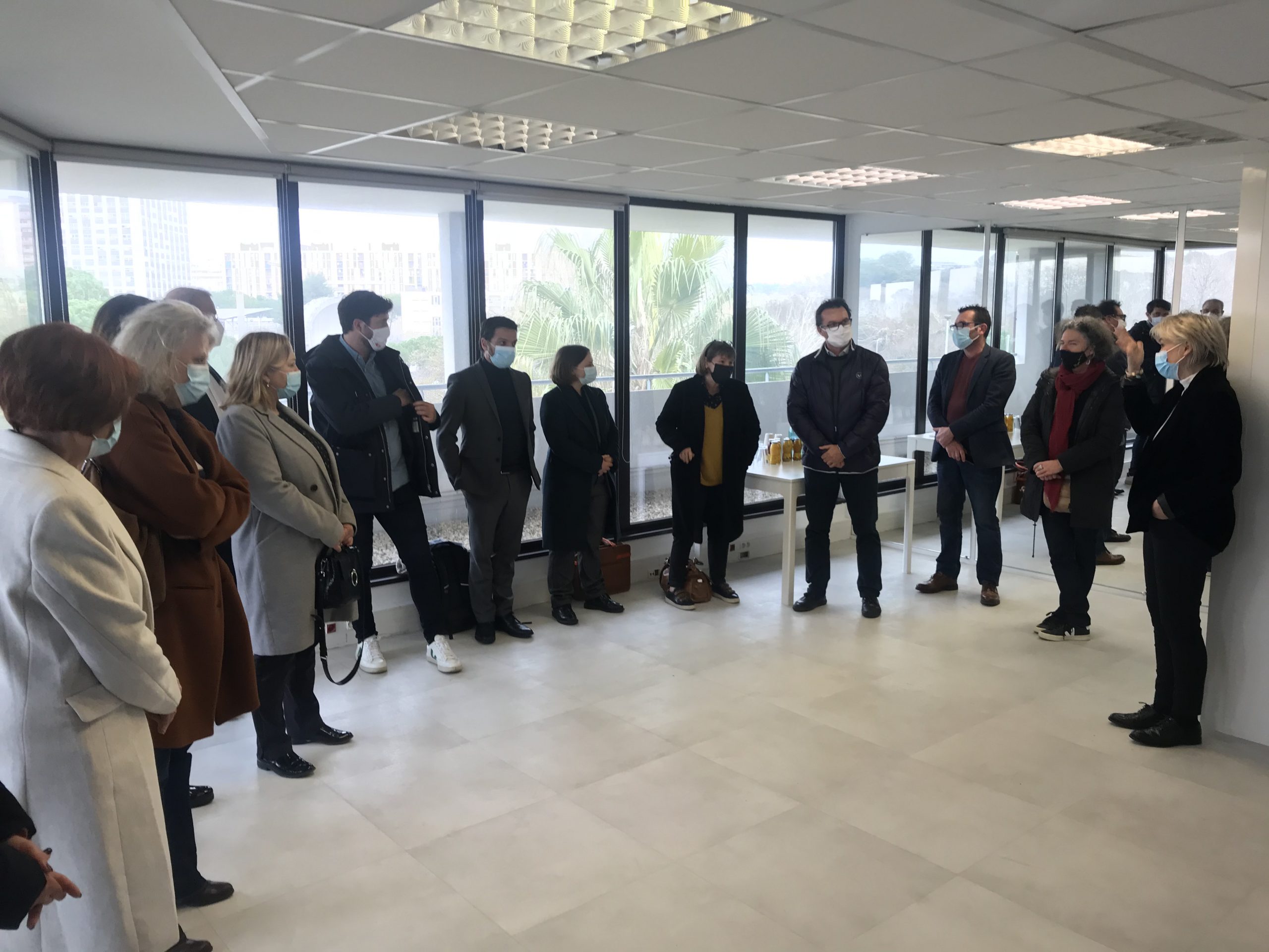 Quelques jours à peine après l’ouverture à la patientèle du premier centre de santé lancé par la Ligue contre l’obésité à Montpellier, Agnès Maurin, la présidente d’Obésanté et Mélanie Delozé, la gestionnaire du centre médicale ont fait découvrir les installations aux acteurs publics et privés qui soutiennent le projet.
