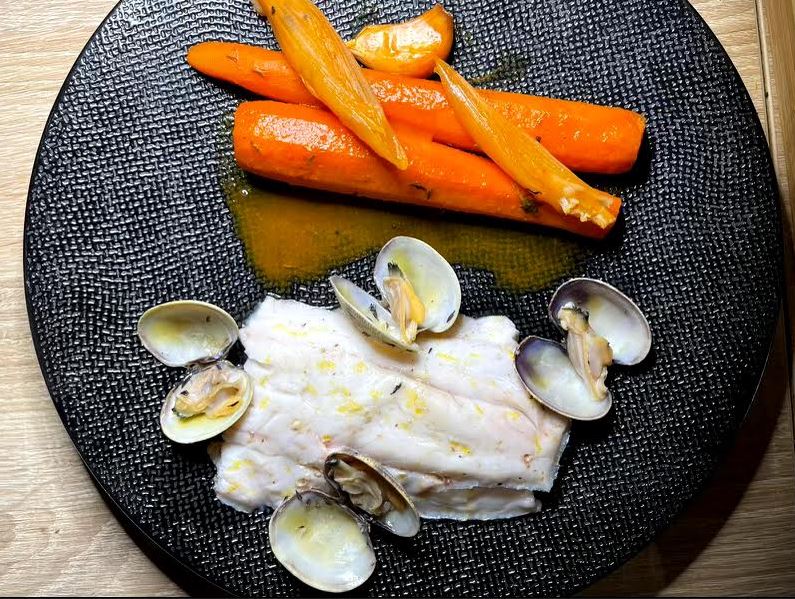 Participer aux deux ateliers culinaires organisés en direct le samedi 6 mars dans le cadre du WOD 2021, cela se prépare. Autant profiter du week-end pour prévoir : voici les ingrédients dont il faut se munir pour cuisiner à l’heure du dîner. A vous de jouer !